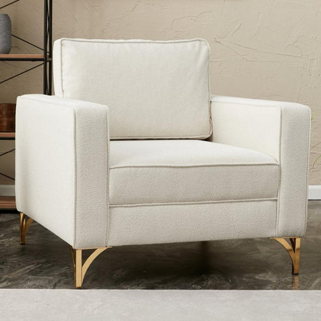 Sillón moderno de tela bouclé color crema con patas doradas Berlin