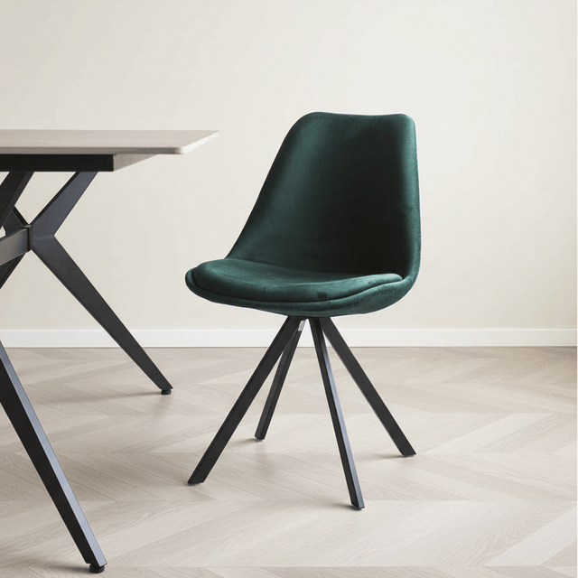 Eetkamerstoel Jace Velvet Groen - Zonder Armleuningen in modern interieur