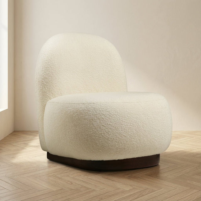 Sillón Tina Bouclet Foto atmosférica blanca en un interior moderno