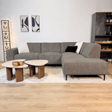 Sofá esquina de chenilla taupe tapizada Ravi – derecha 