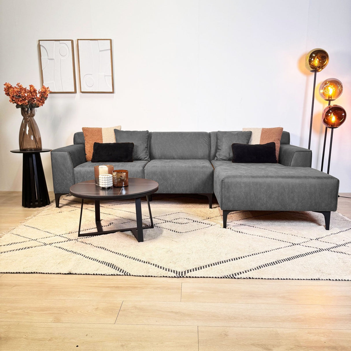 Sofá esquinero Davidson Microfibra Antracita con salón compacto - Derecho 