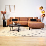 Sofá esquinero Davidson Microfibra Cognac con salón compacto - Derecho 