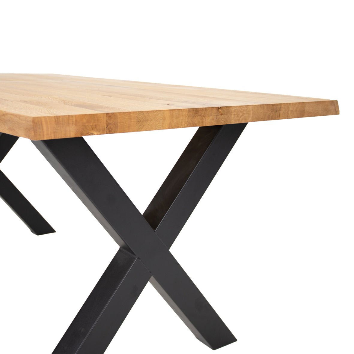 Mesa de comedor revi roble madera x-leg negro