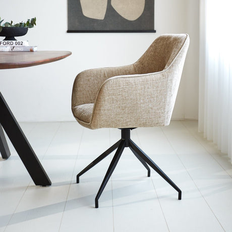 Silla de comedor Camiel Dimehouse Beige L x An x Al 62x61x54 Tela Foto atmosférica vista lateral
