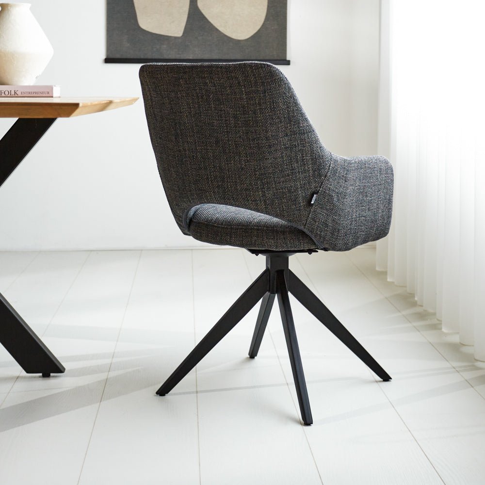 Silla de comedor Sid Dimehouse Antracita L x An x Al 59x56x53 Tela Vista trasera en diagonal Foto atmosférica