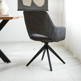 Silla de comedor Sid Dimehouse Antracita L x An x Al 59x56x53 Tela Vista trasera en diagonal Foto atmosférica
