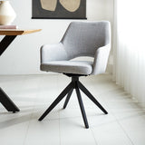 Silla de comedor Sid Dimehouse Gris L x An x Al 59x56x53 Tela Vista frontal en diagonal Foto atmosférica