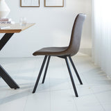 Silla de comedor Jimmy Polipiel Dimehouse Taupe L x An x Al 75x57x51 Cuero sintético Vista lateral fotográfica atmosférica