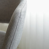 Silla de comedor Don Dimehouse Gris L x An x Al 60x56x56 Tela Detalle fotográfico atmosférico
