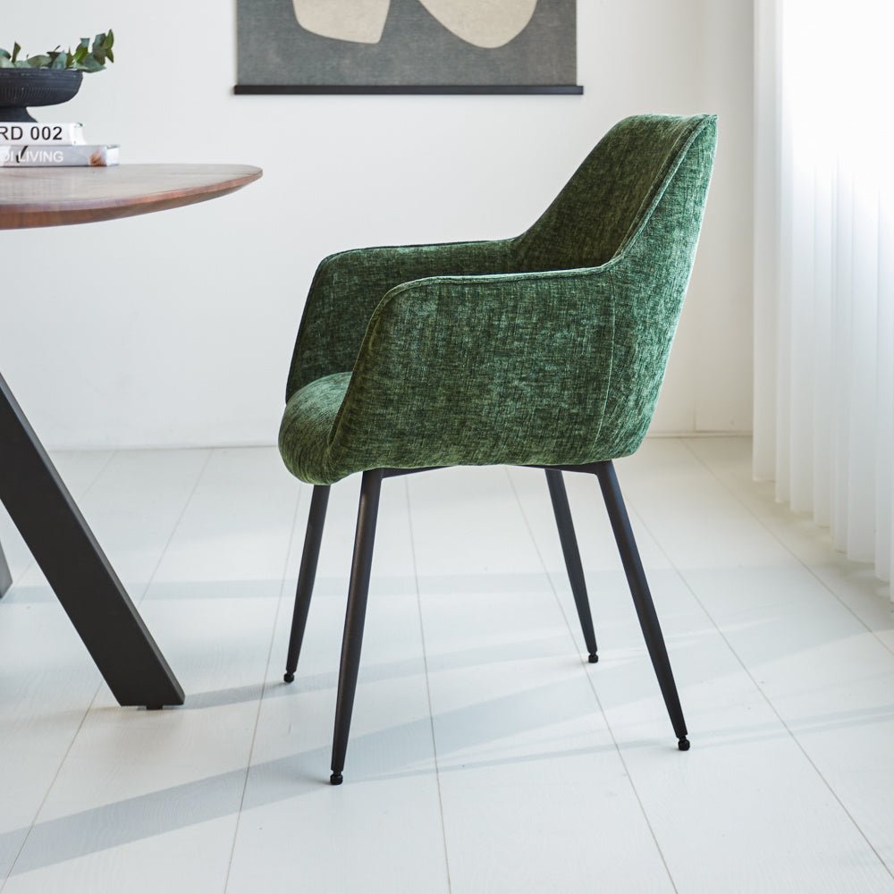 Silla de comedor Sev Dimehouse Verde L x An x Al 68x62x61 Tela Foto atmosférica vista lateral