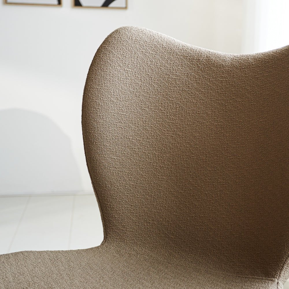 Silla de comedor Sia Dimehouse Taupe L x An x Al 72x55x51 Tela Detalle fotográfico atmosférico