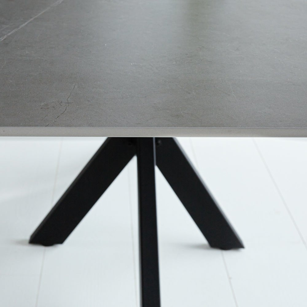 Eettafel Edin Grey Dimehouse Grijs LxBxH 181x102x11 Sintered stone Sfeerfoto detail