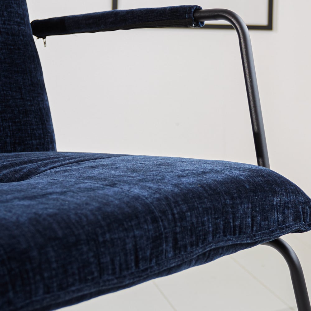 Fauteuil Hailey Chenille Dimehouse Blauw LxBxH 66x64x37 Stof Sfeerfoto detail