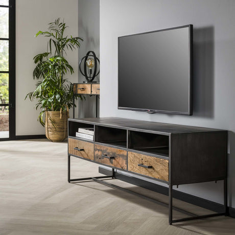 TV Meubel Charlie DH Interior Hardhout LxBxH 153x44x33 Hardhout Sfeerfoto schuin vooraanzicht