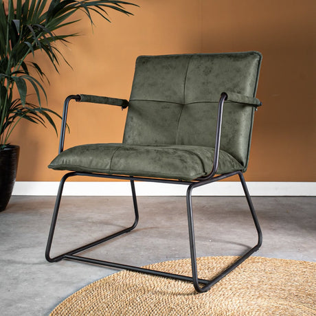 Fauteuil Hailey Ecoleder Dimehouse Groen LxBxH 66x64x37 Eco-leer Sfeerfoto schuin vooraanzicht