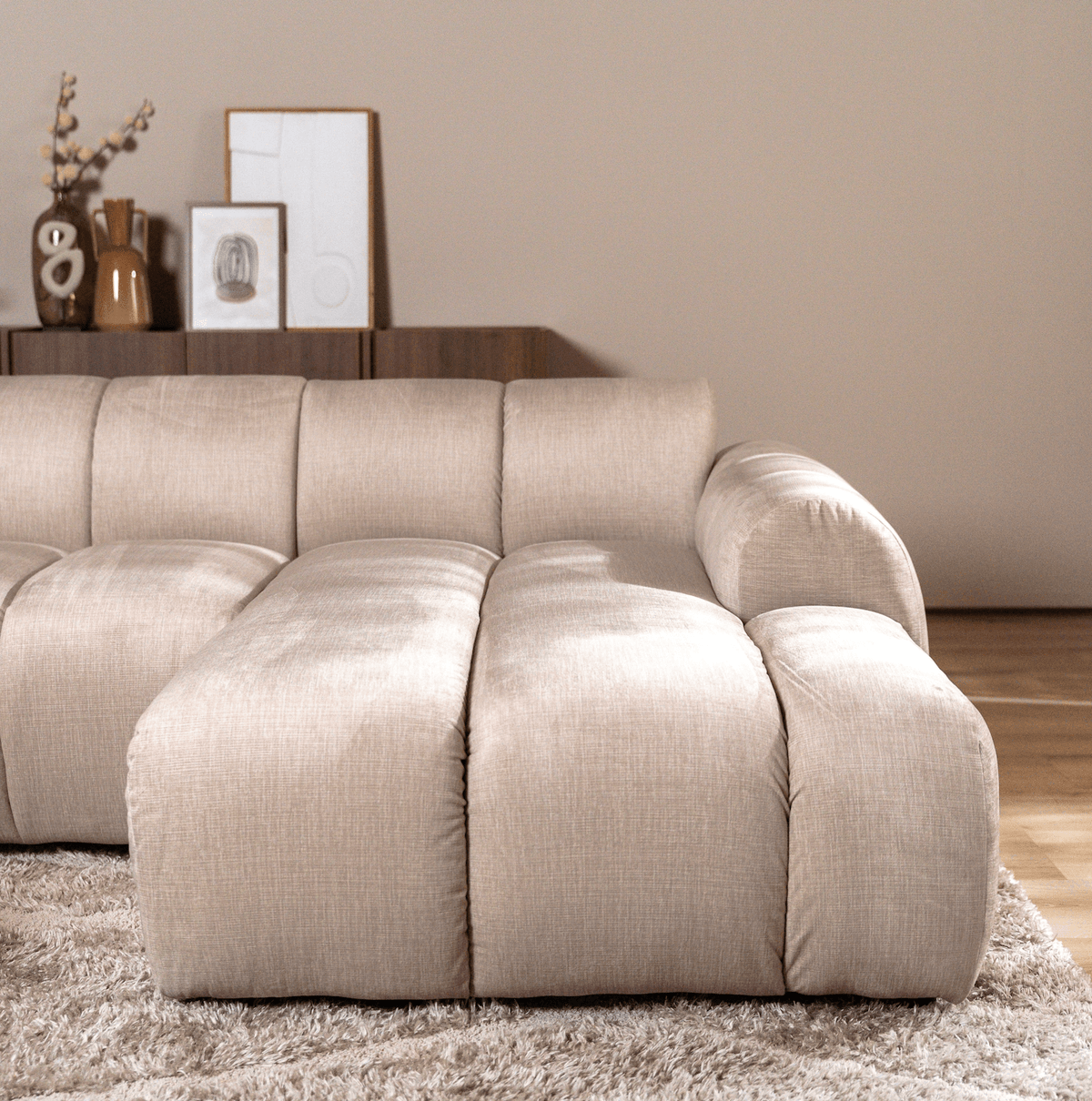 Sofás-Sofá rinconera con salón tejido textura terciopelo beige - rayas - derecha - Brix-Dimehouse