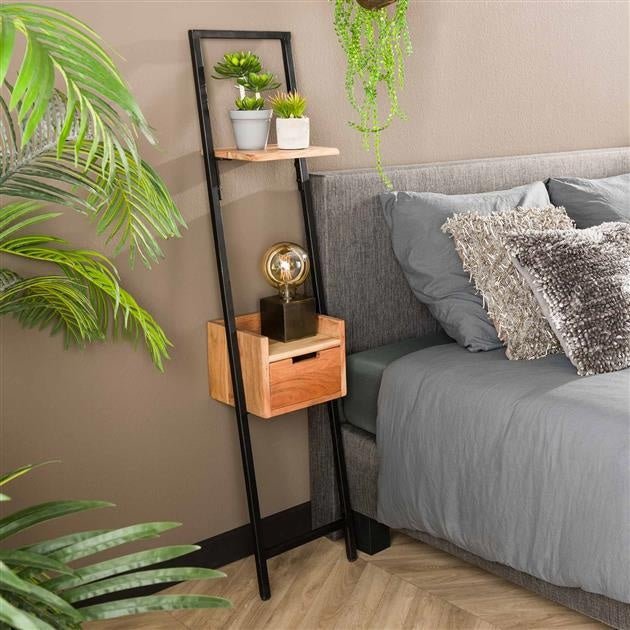 Mesita de noche Vanessa DH Interior Acacia L x An x Al 140x30x25 Madera de acacia Fotografía atmosférica vista frontal en diagonal