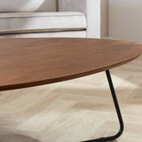 Mesa de centro Zoë Nogal Dimehouse Marrón LxAnxAl 91x82x23 Madera de mango Detalle de la foto atmosférica.