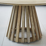 Mesa de centro Rory Roble Dimehouse Roble LxAnxAl 75x75x45 Madera de mango Detalle de la foto atmosférica.