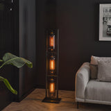 Lámpara de pie Hilda DH Interior negro L x An x Al 162x38x29 Metal Vista frontal en diagonal Foto atmosférica