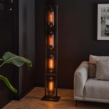 Lámpara de pie Hilda DH Interior negro L x An x Al 190x41x29 Metal Vista frontal en diagonal Foto atmosférica