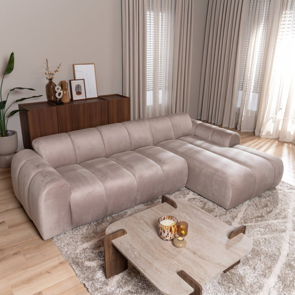 Sofás-Sofá rinconera con salón tejido textura terciopelo arena - rayas - derecha - Brix -Dimehouse